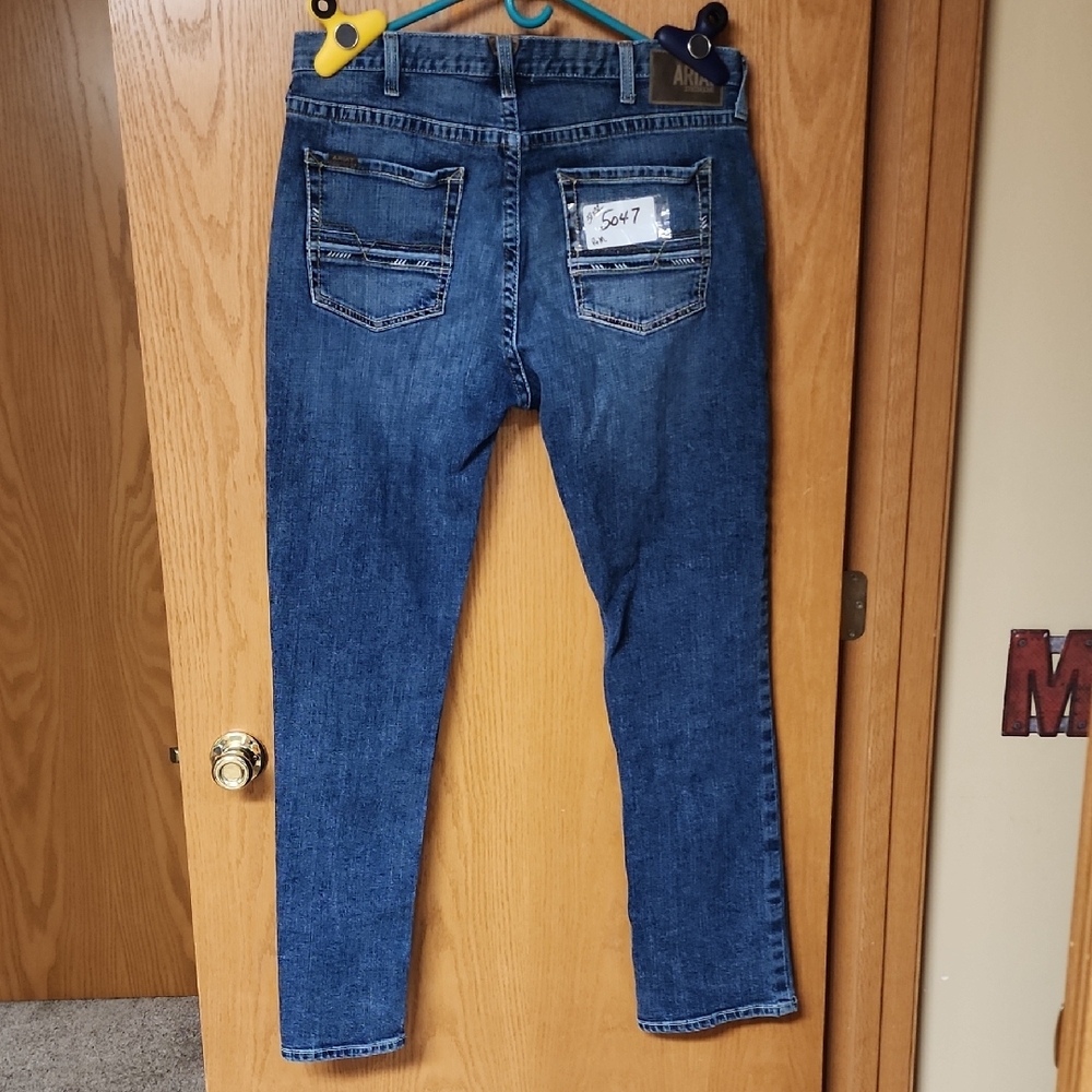 Ariat M5 Jeans mens 38x34 great condition 5047